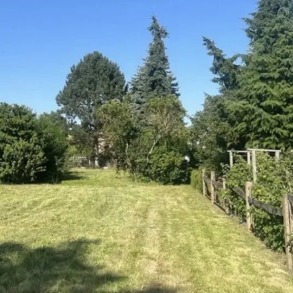 LEBENSWERT. GRÜN. MITTENDRIN.**
